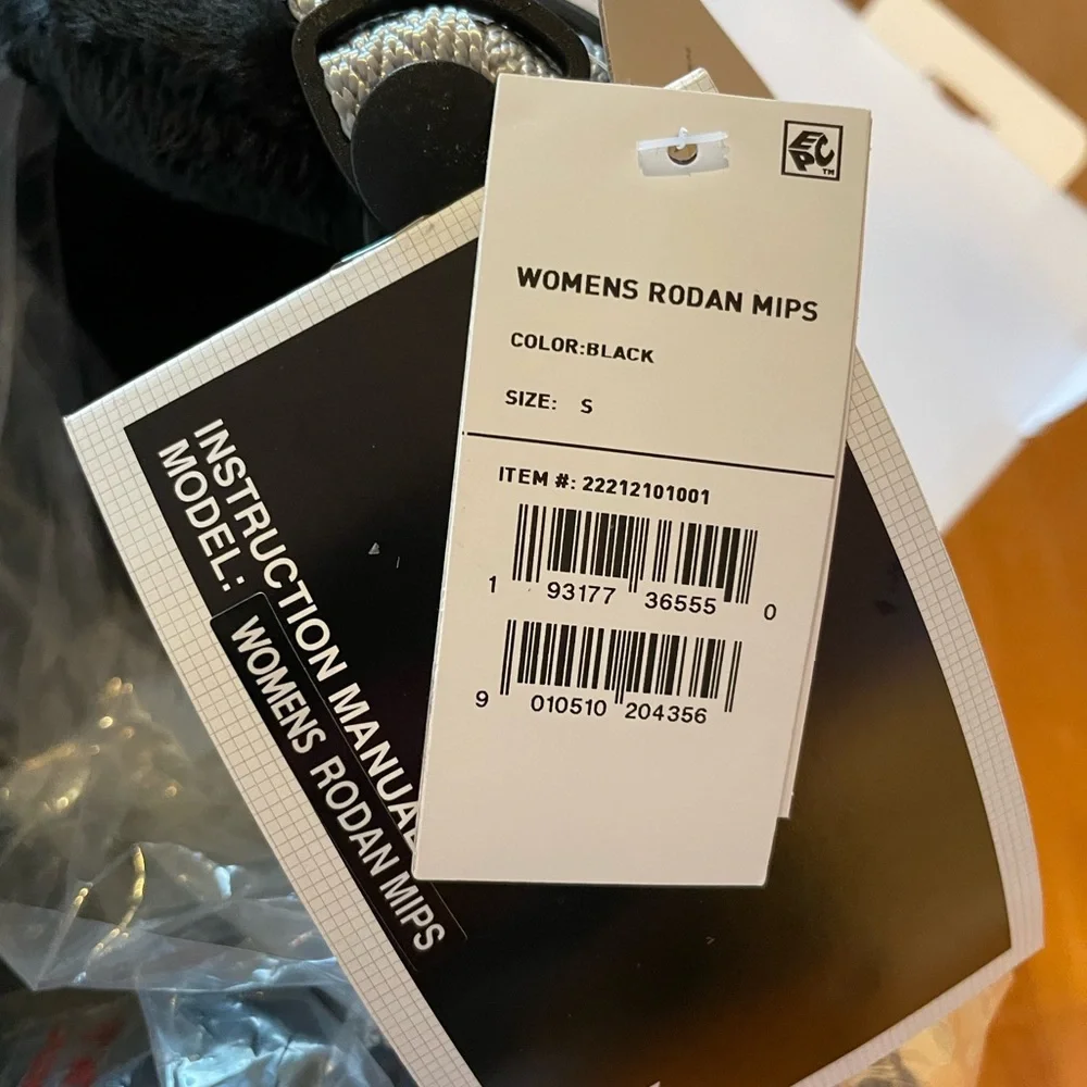 Burton Anon Helmet - Picture 5 of 11